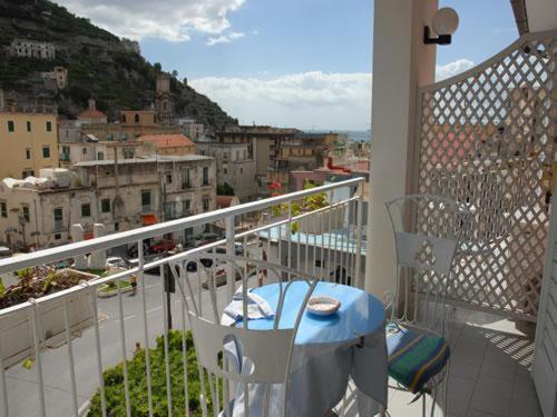 Maison Raphael Minori Exterior photo