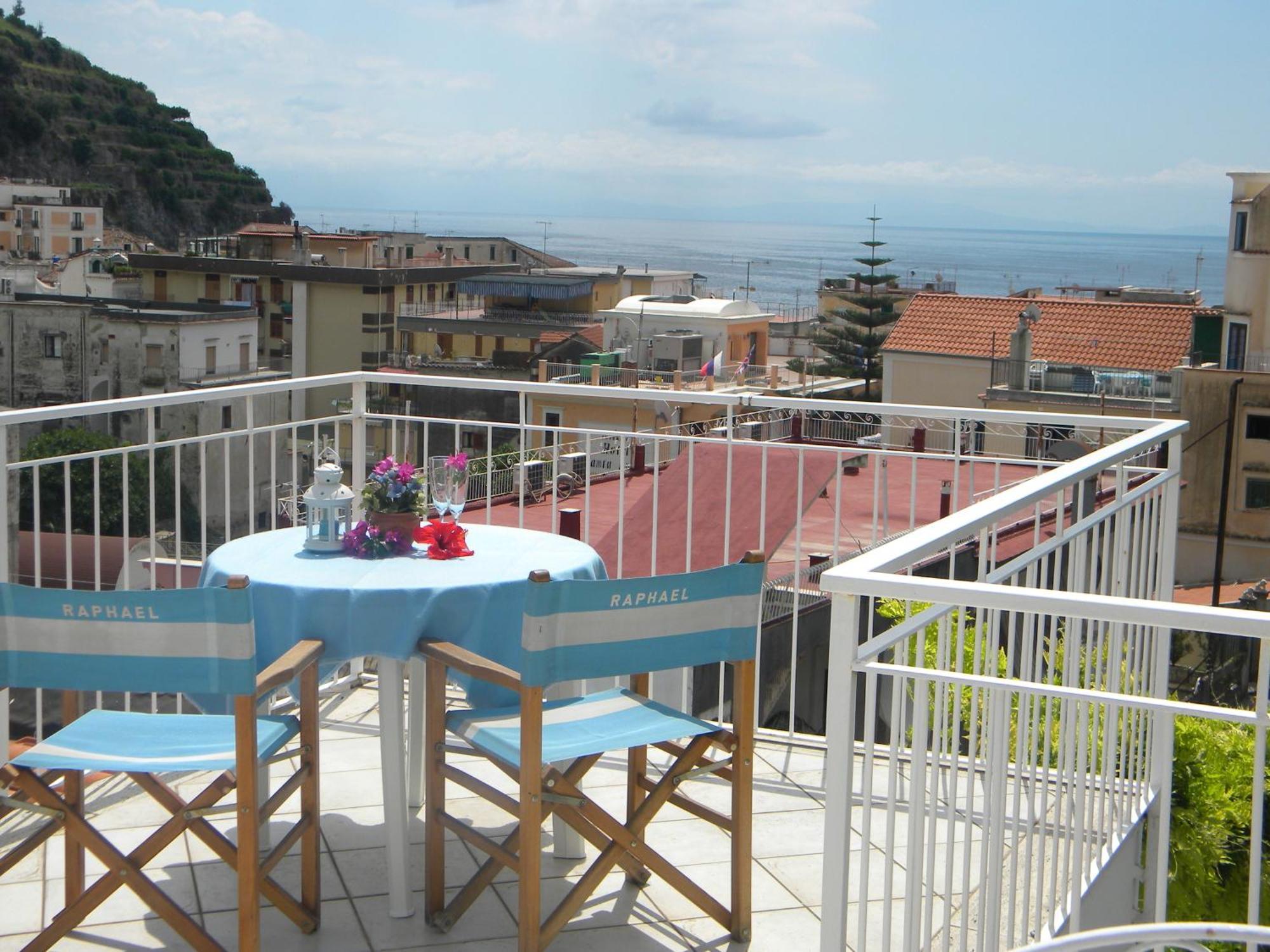 Maison Raphael Minori Exterior photo